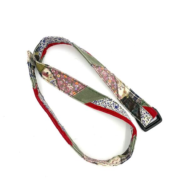 Patchwork Fabric Belt Rustic Bee Embroidery Whimsical - Picture 6 of 11